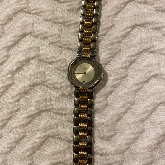 AUTHENTIC CHRISTIAN DIOR WATCH - Picture 1 of 9